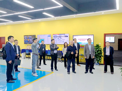 數字文創賦能，共筑湘江實驗室新篇章——何繼善、范國濱院士一行蒞臨我校共商發展大計